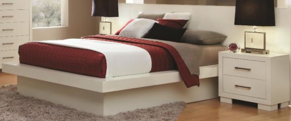 Jessica White Queen Size Platform Bed & (2) Panel Nightstands Set