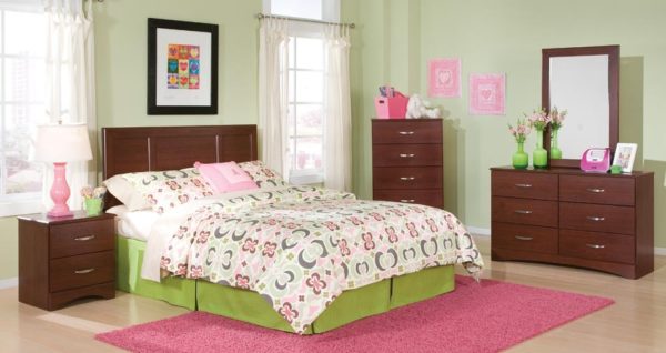 Briar Twin Headboard, Dresser, Mirror, and Chest Set