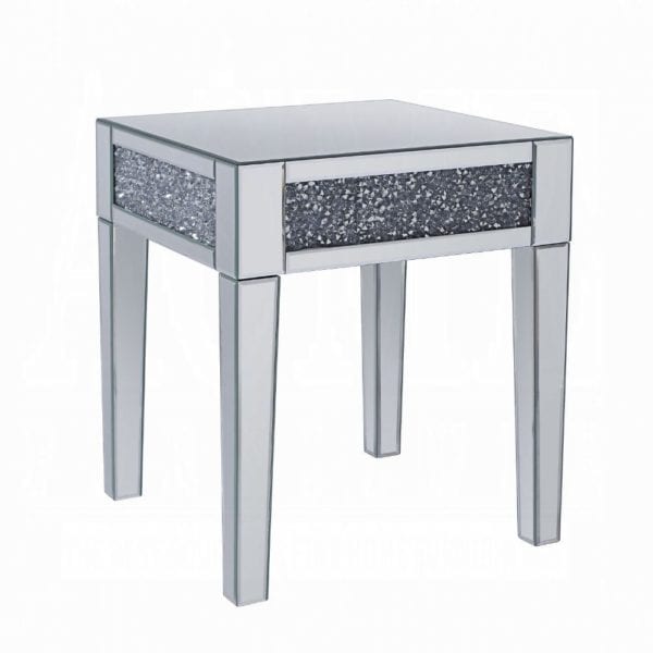 Noralie 81417 End Table