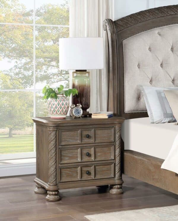 Emmett 3-drawer Nightstand