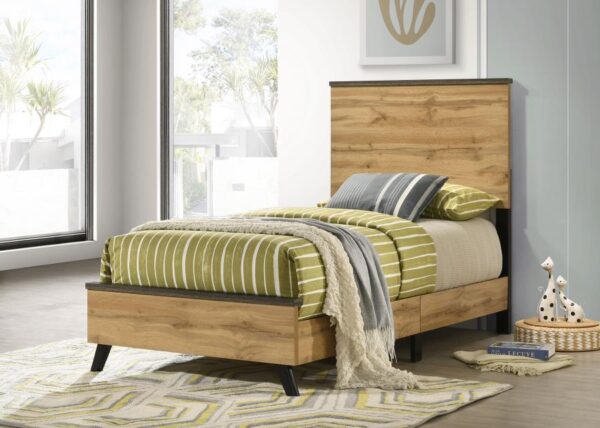 Kaywood Bedroom Collection - Image 7