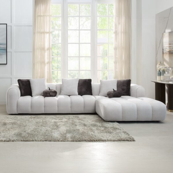 Manilla Sectional Sofa w/8 Pillows